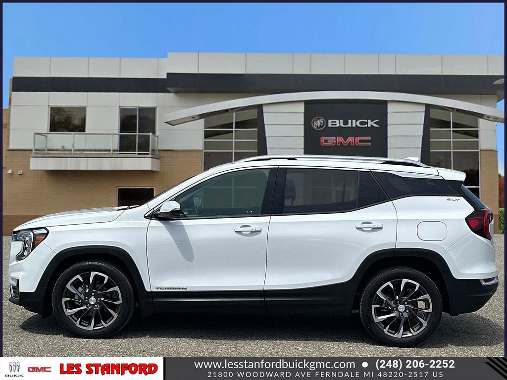 2024 GMC Terrain SLT