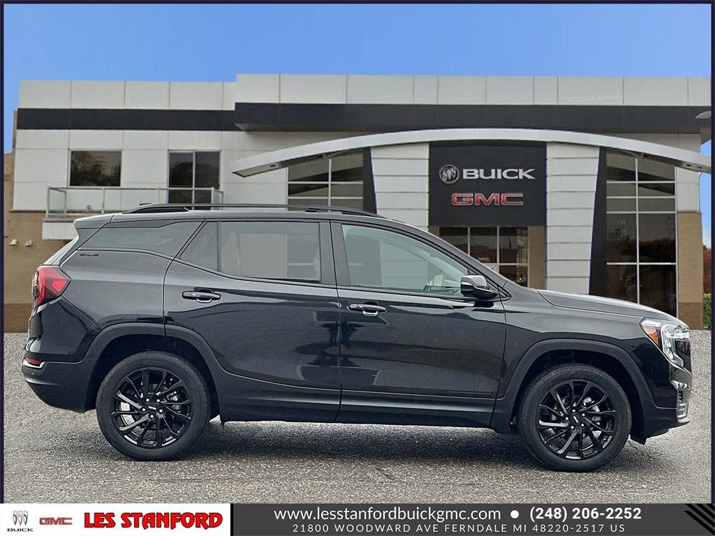 2023 GMC Terrain SLE