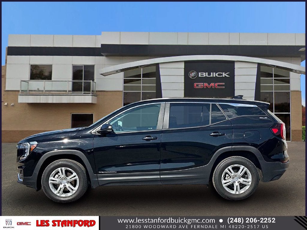 2023 GMC Terrain SLE