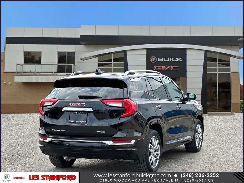 2023 GMC Terrain Denali