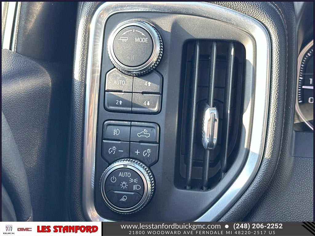 2021 GMC Sierra 1500 AT4