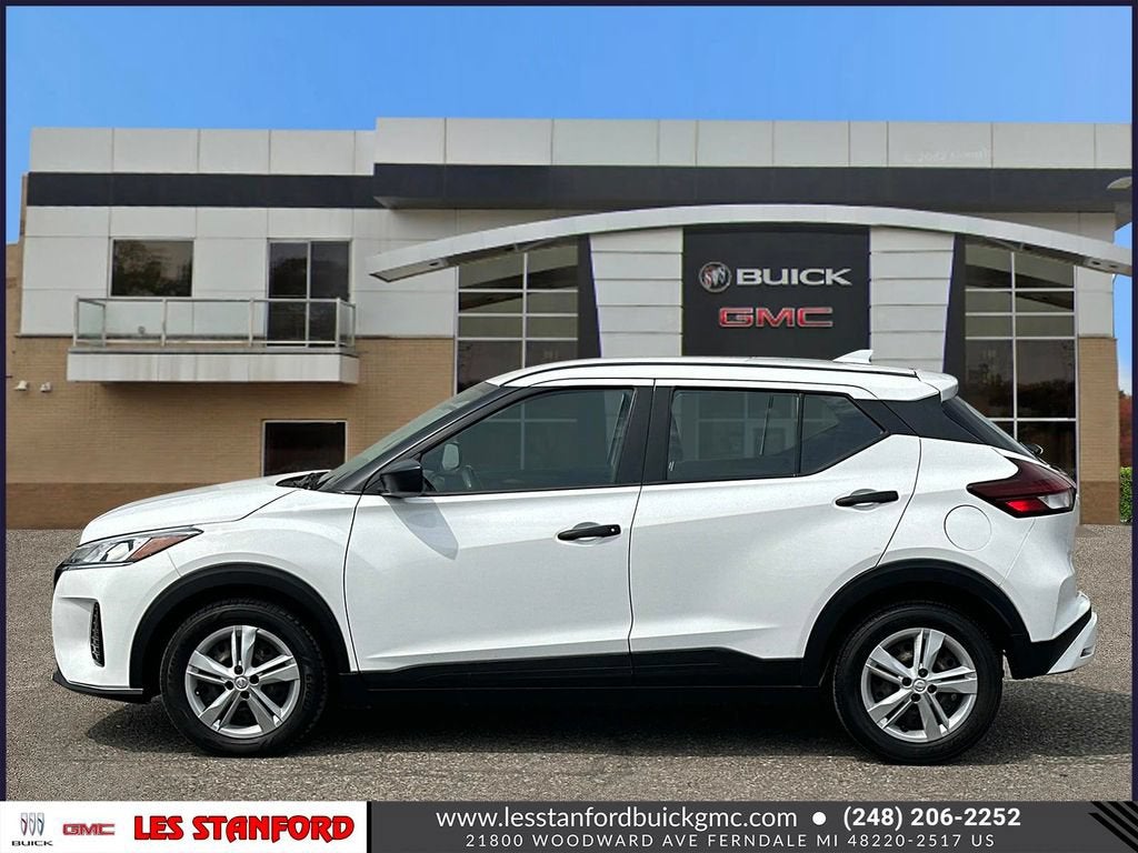 2023 Nissan Kicks S