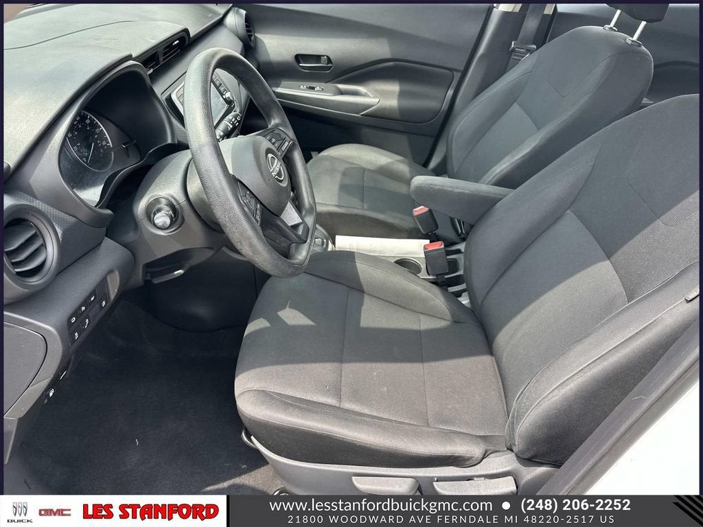 2023 Nissan Kicks S