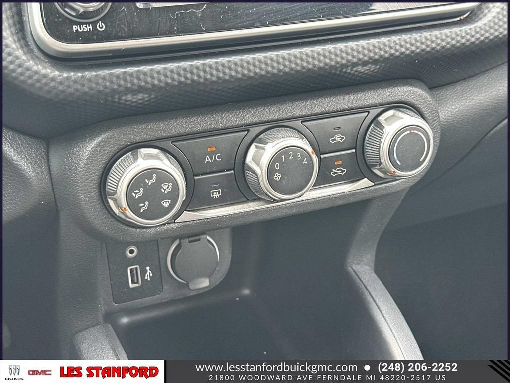 2023 Nissan Kicks S