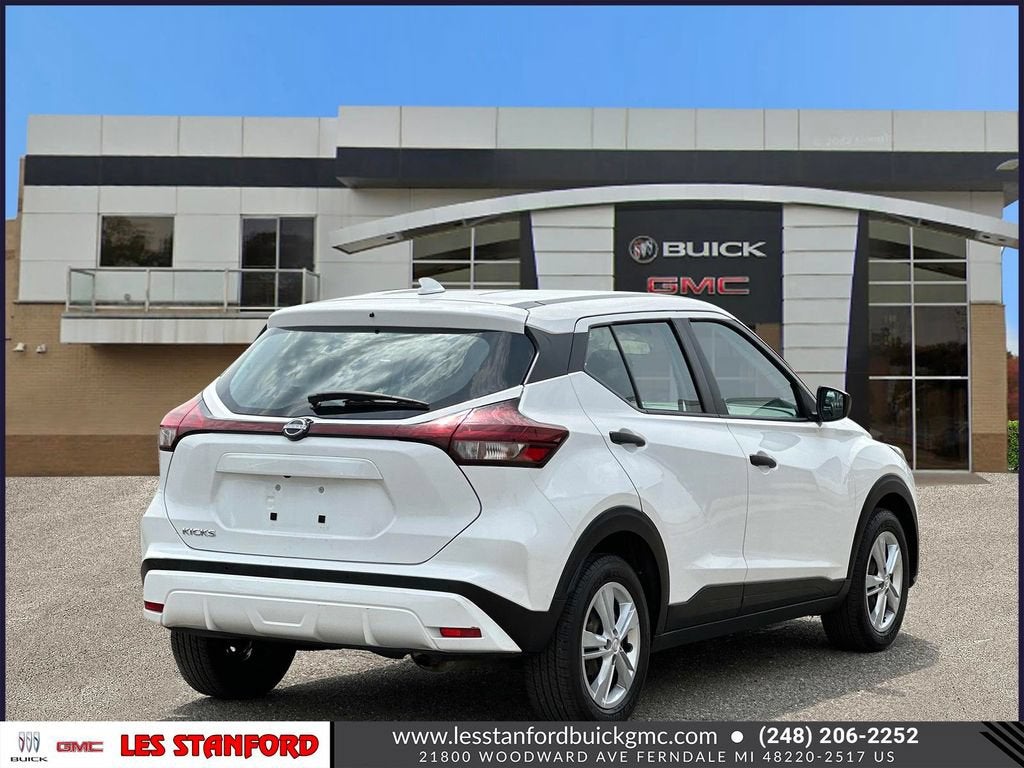 2023 Nissan Kicks S