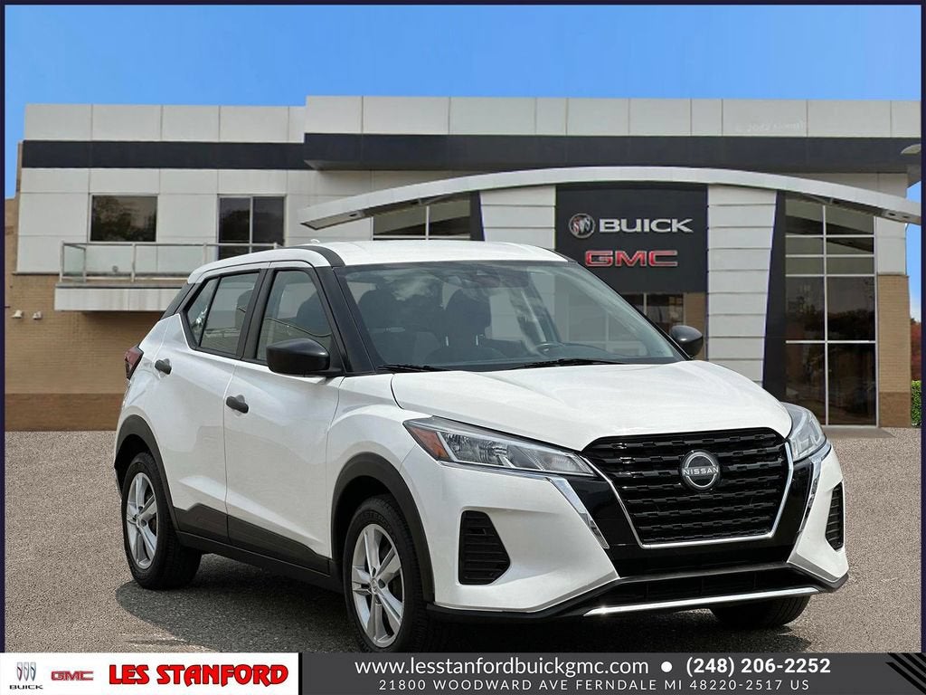 2023 Nissan Kicks S