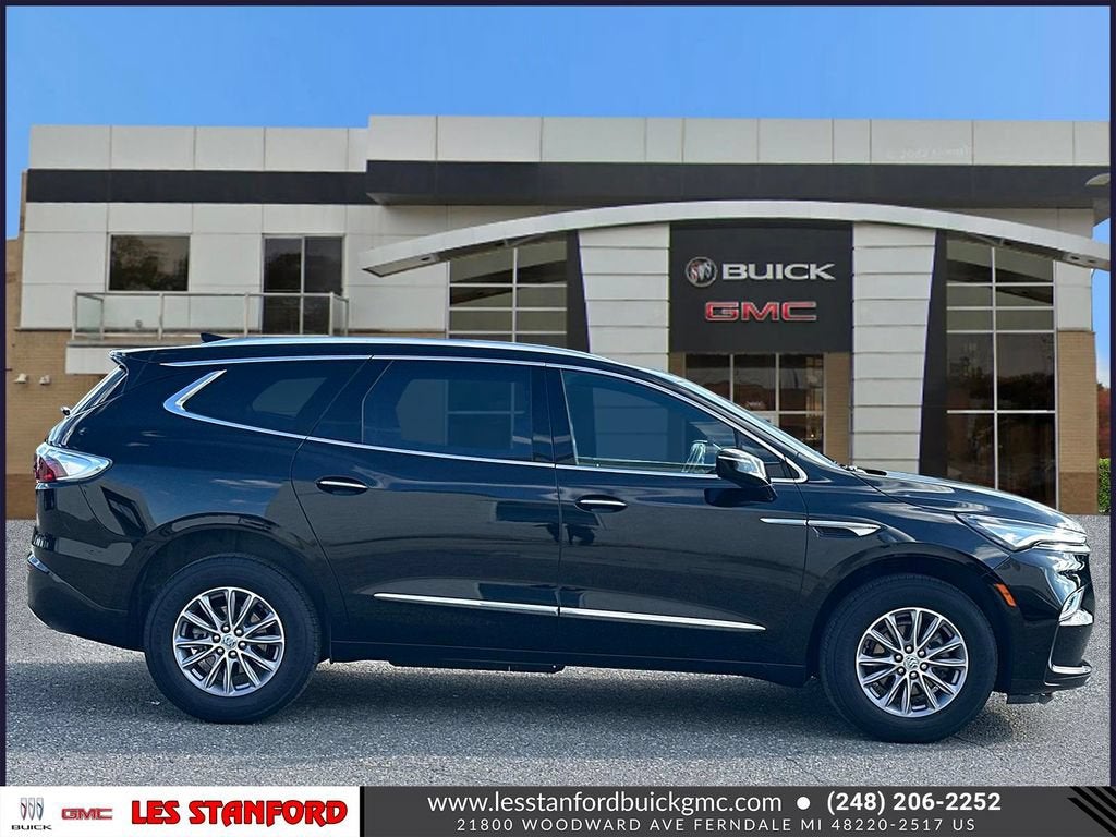 2024 Buick Enclave Essence