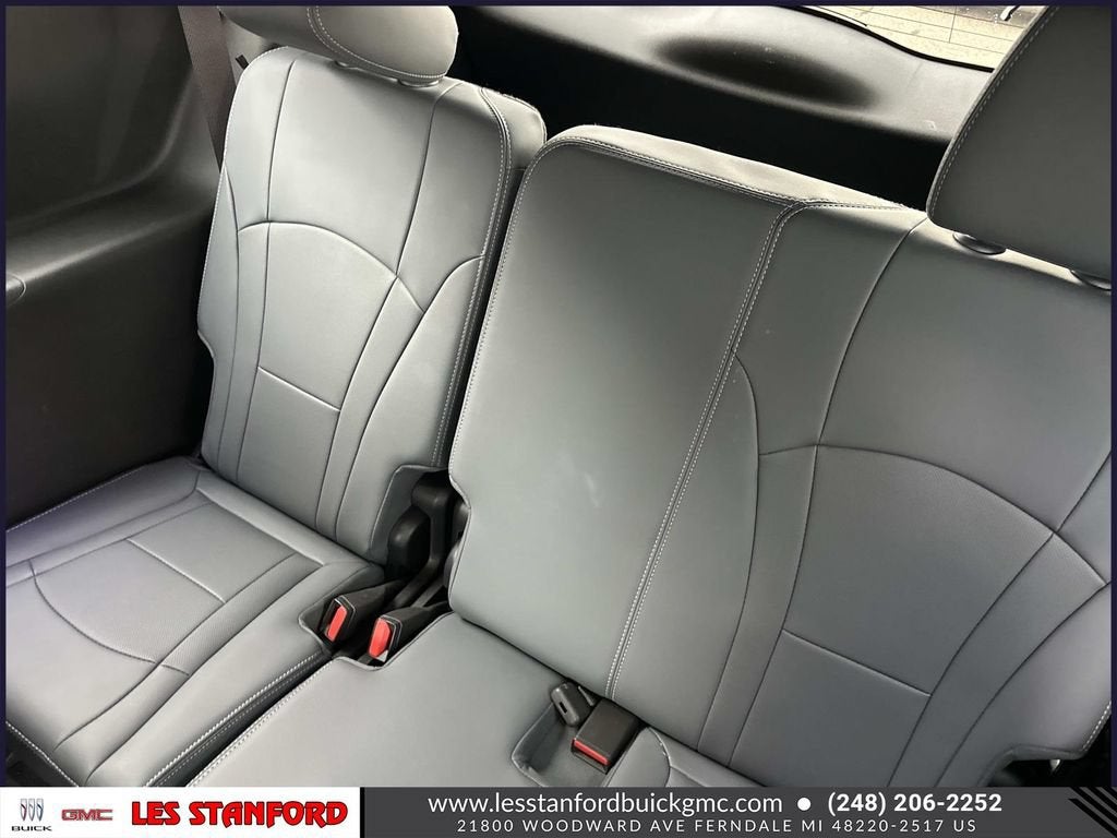 2024 Buick Enclave Essence