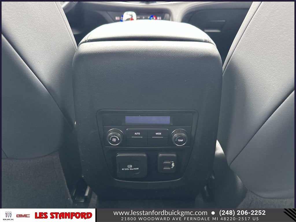 2020 Buick Enclave Essence