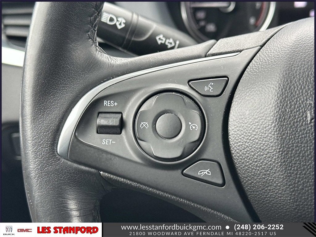 2020 Buick Enclave Essence