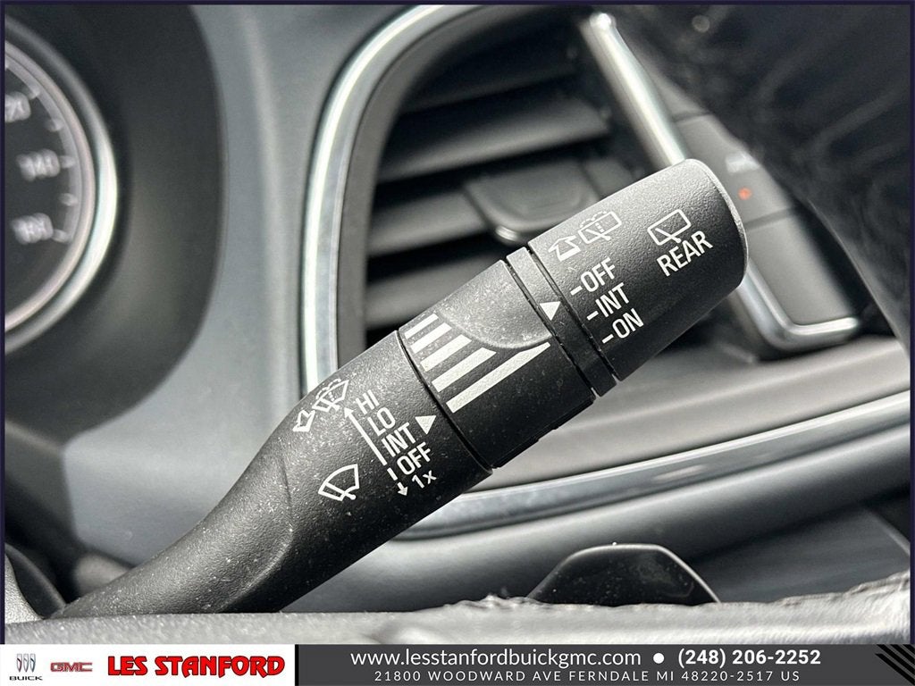 2020 Buick Enclave Essence