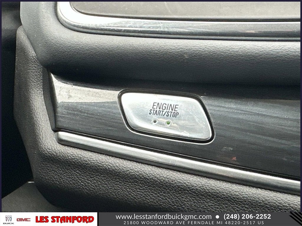 2020 Buick Enclave Essence