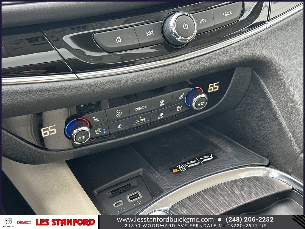 2023 Buick Enclave Avenir