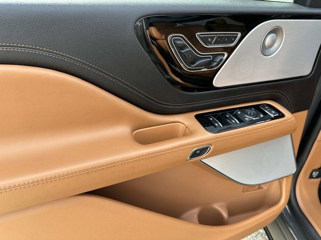 2023 Lincoln Aviator Black Label