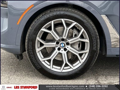 2023 BMW X7 xDrive40i