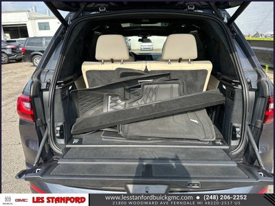 2022 BMW X7 xDrive40i