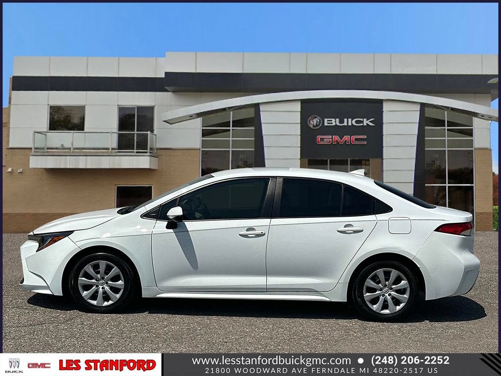 2022 Toyota Corolla LE