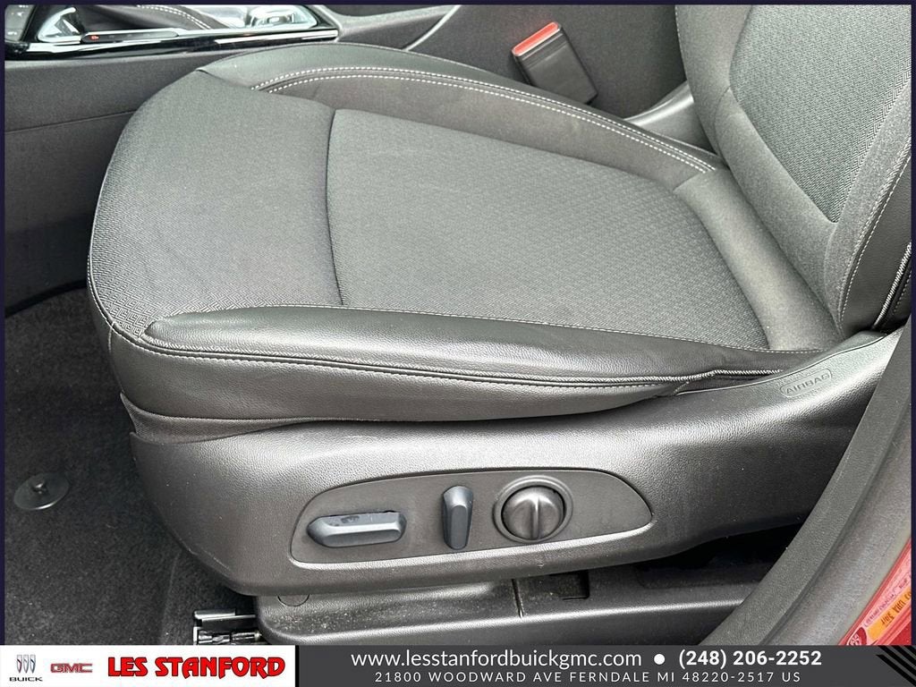 2023 Buick Encore GX Select