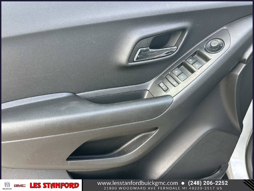 2022 Chevrolet Trax LS