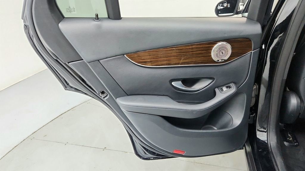 2020 Mercedes-Benz GLC GLC 300